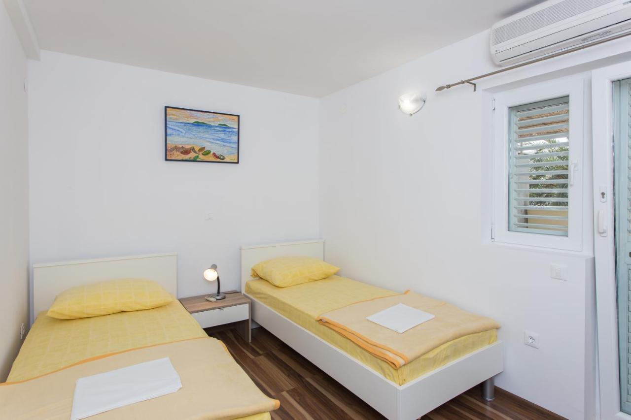Apartments Djurkovic Mlini Exterior foto